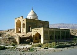 هفت حفار آثار تاریخی در آرادان دستگیر شدند