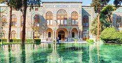 نمایش منتخبی از نسخ خطی نفیس دیوان حافظ در کاخ گلستان