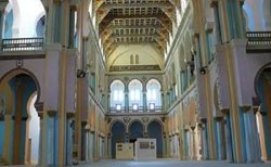 کلیسای سنت لوئیس یکی از جاذبه های گردشگری تونس است
