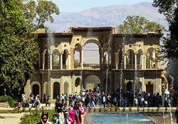 وبینار از ایده تا ثروت در صنعت گردشگری در کرمان برگزار می شود