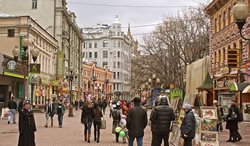 خیابان آربات یکی از مشهورترین خیابان های شهر مسکو است