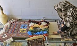 رمزگشایی از تاروپود دست بافته های کرمان