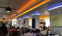 رستوران اقبالی یکی از محبوب ترین رستوران های قزوین است