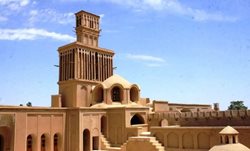 طرح مصالح مرمتی میراث فرهنگی در اقلیم خشک برگزیده شد