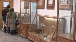 سارق مخزن موزه آرامگاه بوعلی شناسایی و اشیای مسروقه به مخزن بازگردانده شدند