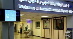 تسهیل شرایط ورود گردشگران خارجی به ایران و حذف یکی از دو گواهی کرونا