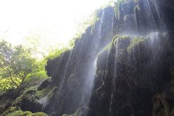 آبشار باران کوه یکی از دیدنی ترین جاذبه های طبیعی گرگان است