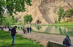 کرمانشاه به مقصد گردشگری غرب کشور تبدیل شده است