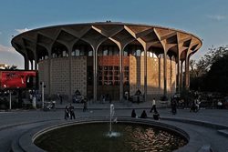 تشکیل آرشیو ملی نمایشنامه های تالیفی در مجموعه تئاتر شهر