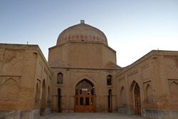 شروع مرمت و بازسازی ضلع شمالی مسجد جامع گلپایگان