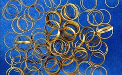 کشف بیش از صد حلقه طلا در یک گور ماقبل تاریخ در رومانی