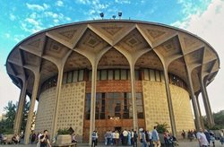 حصارکشی راه حل مشکلات موجود در مجموعه تئاتر شهر تهران نیست
