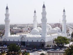 مسجد قبا یکی از مساجد دیدنی مدینه به شمار می رود
