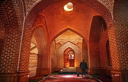 مسجد ظهیریه یکی از مساجد دیدنی شهر تبریز است