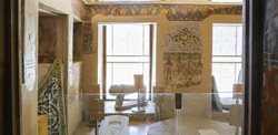 نمایش دائمی کتیبه ها و سنگهای تاریخی در کاخ موزه چهل ستون اصفهان