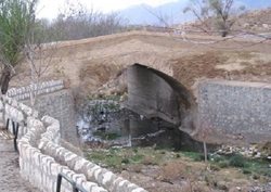 پل آجری سوریان یکی از پل های تاریخی استان فارس است