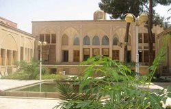 خانه آل یاسین یکی از خانه های تاریخی کاشان است