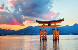 جزیره حرم ایتوکوشیما یکی از جاذبه های گردشگری ژاپن به شمار می رود