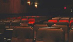 پردیس سینمایی شهر قرچک ورامین آماده بهره برداری شد