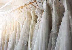 آشنایی با بهترین مراکز خرید لباس عروس در استانبول