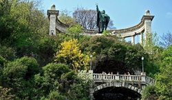 مجسمه گالرت هیل یکی از دیدنی های بوداپست است