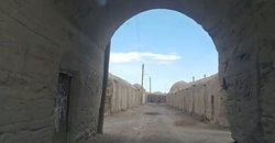 اتمام فاز اول بدنه سازی و جداره سازی ورودی قلعه ده میرزا راین