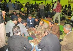 جوراب بازی یکی از بازی های سنتی و معروف کردستان به شمار می رود