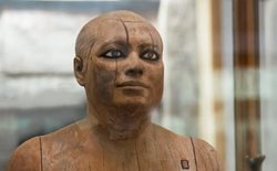 مجسمه چوبی 4500 ساله مهارت صنعتگران مصر باستان را به نمایش میگذارد
