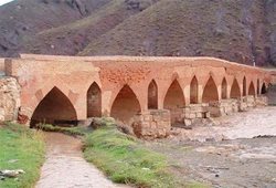 پل خاتون خوی یکی از پل های دیدنی آذربایجان غربی است