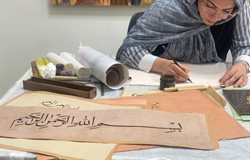 مراکز حوزه هنری استانها مسابقه خوشنویسی ویژه بانوان را برگزار خواهند کرد
