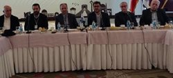 نشست هم اندیشی جامعه حرفه ای هتلداران ایران در هتل بزرگ شیراز برگزار شد