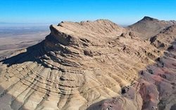 ثبت ملی منظر طبیعی و محوطه فسیلی کوه چرخه و دارهند نطنز