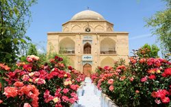 امامزاده بی بی دختران یکی از جاذبه های گردشگری شیراز است