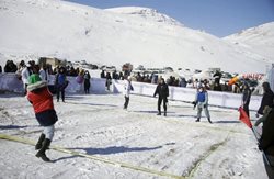 جشنواره تفریحات زمستانی منطقه آزاد ماکو سبب شادی و سرگرمی مردم و میهمانان شد