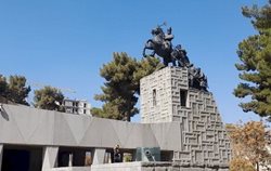 مرمت مجسمه مجموعه فرهنگی تاریخی نادری به پایان رسید