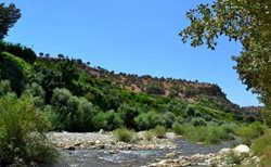 رودخانه قره آغاج یکی از جاذبه های طبیعی استان فارس است