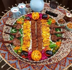 رستوران حوریا یکی از مشهورترین رستوران های بابل به شمار می رود