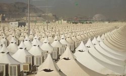 عربستان چادرهای منا را برای حج 2023 بازسازی کرده است