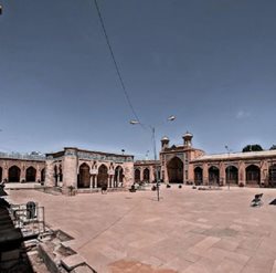 منظر مسجد جامع عتیق شیراز در معرض آسیب جدی قرار دارد
