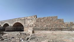 مرمت بخشهایی از پل تاریخی چهر شهرستان هرسین