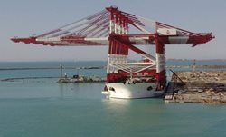 موافقت سازمان بنادر و دریانوردی با تمدید مجوز بهره برداری از 2 سازه دریایی در سواحل مازندران