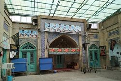 مسجد افضلیه و مقبره استاد لرزاده ثبت ملی شدند