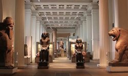 واکنش گروهی از کارشناسان به خبر به سرقت رفتن برخی آثار موزه بریتانیا