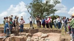 کشف بقایای مقبره ای چند هزار ساله در پرو