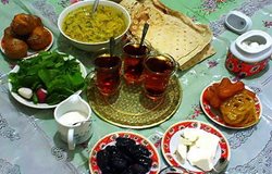 دعوت از عربستان برای پیوستن به پرونده پیشنهادی ایران برای ثبت ضیافت افطاری