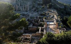 سیل لیبی بقایای تاریخی یک شهر یونانی را آشکار کرد