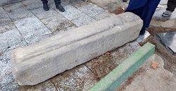 سنگ نوشته محوطه امامزاده عبدالله گرگان به موزه باستان شناسی منتقل می شود