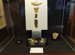 نمایشگاهی در موزه ملی ایران با موضوع یافته هایی عجیب از غار هستیجان برپاست