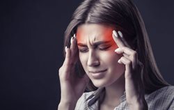 میگرن چیست و انواع سردرد میگرنی کدامند؟