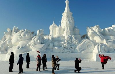 جشنواره-مجسمه-های-یخی-در-چین-212